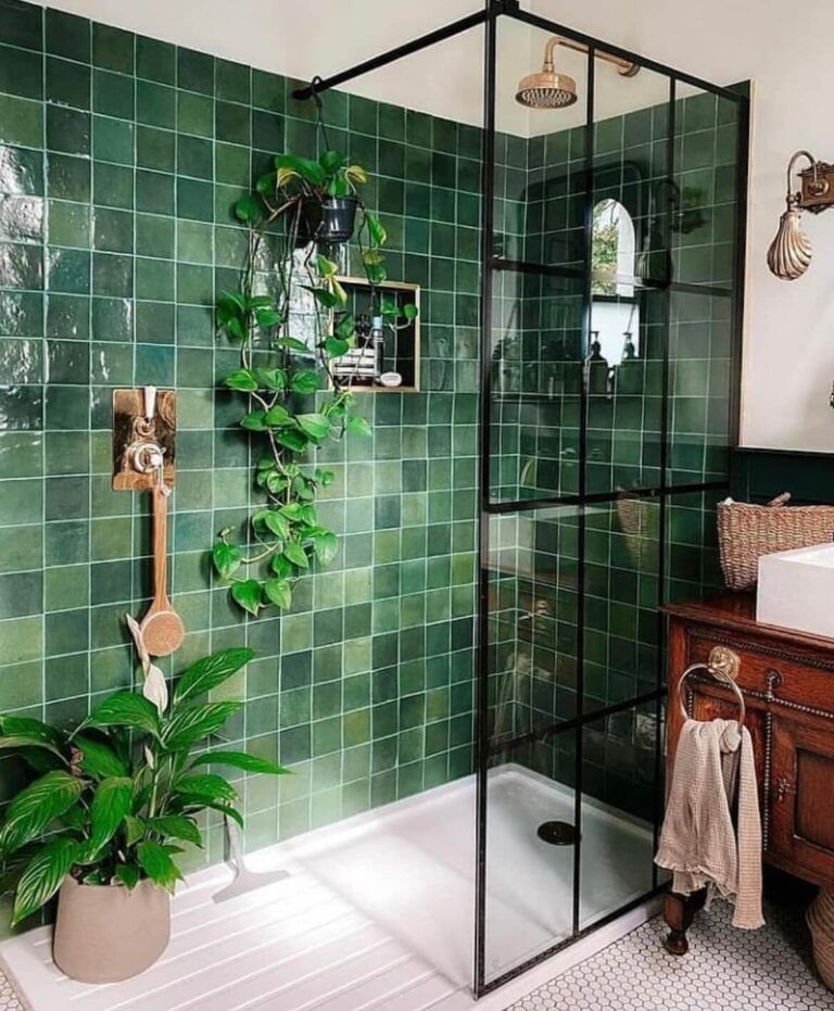 Refreshed Spaces: Transforming with Small
Bathroom Makeovers