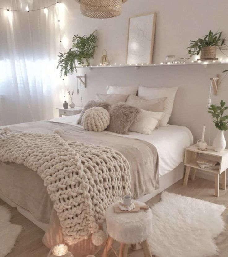 White Bedroom to Create White
Milky Aura in Your Home