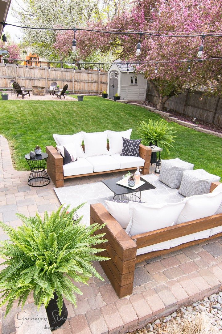 Wood Outdoor Furniture for  Your Trendy Home Patio