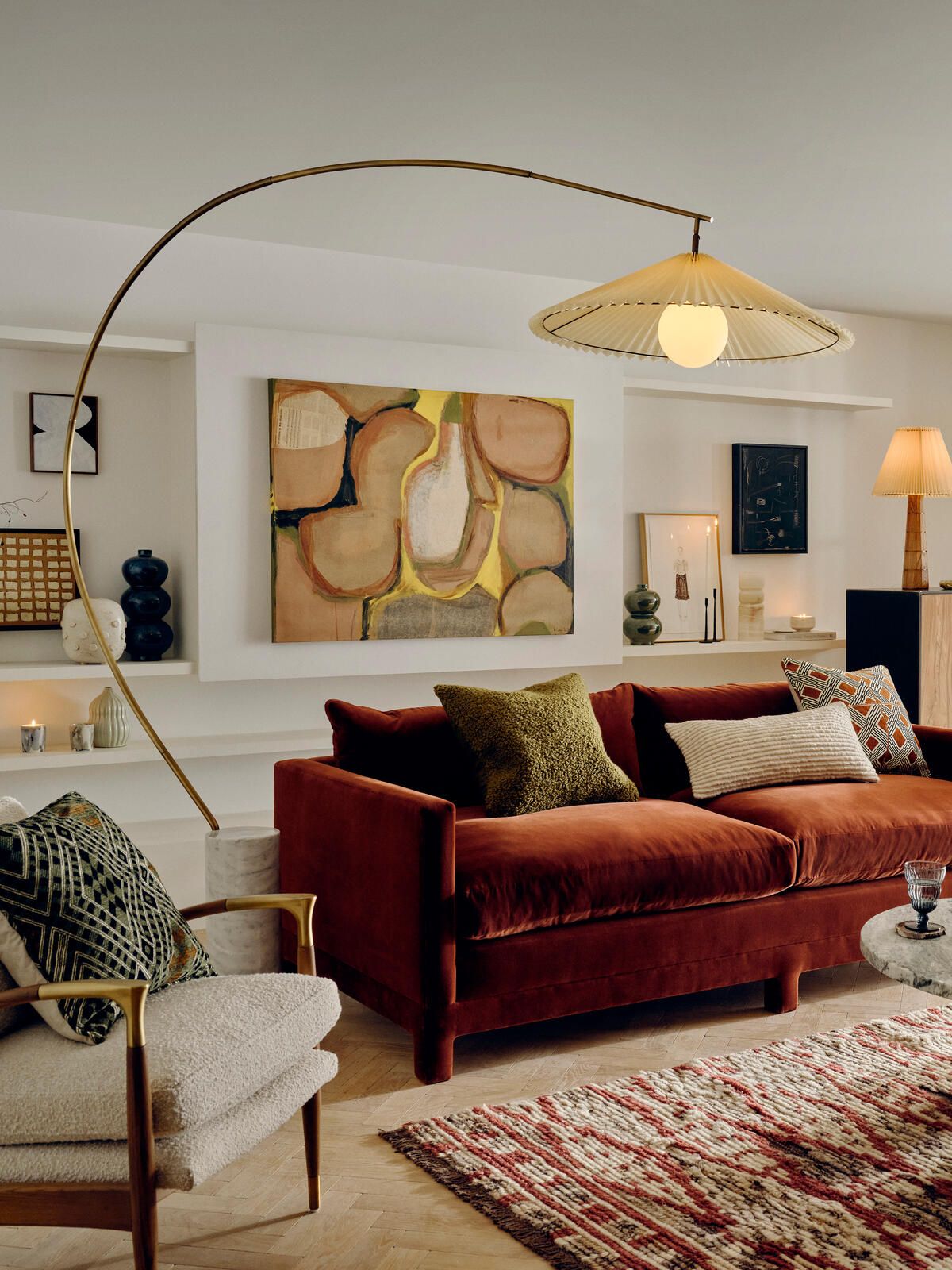 Antique floor lamps bring vintage breath to your home interior