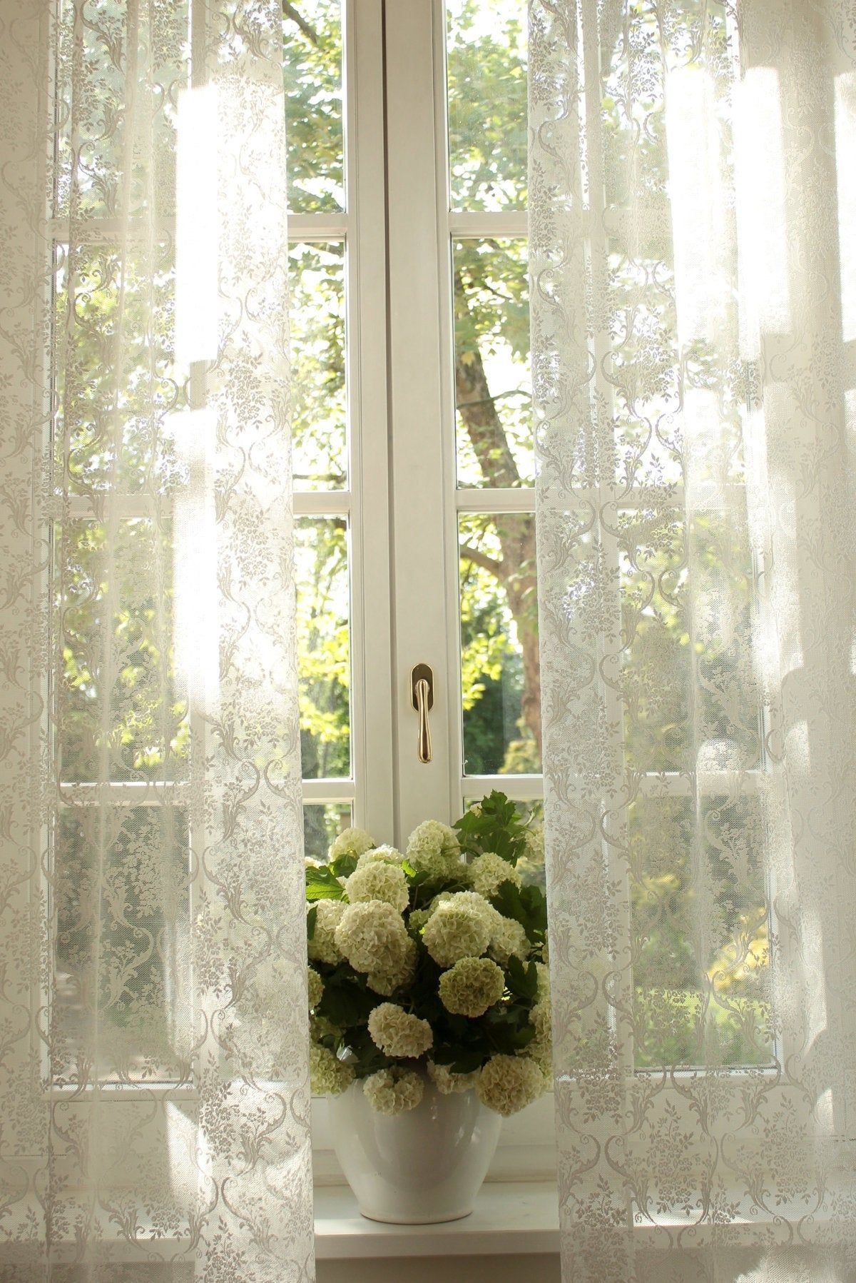 Make a Beauty of your Window
with Custom Curtains to Adore