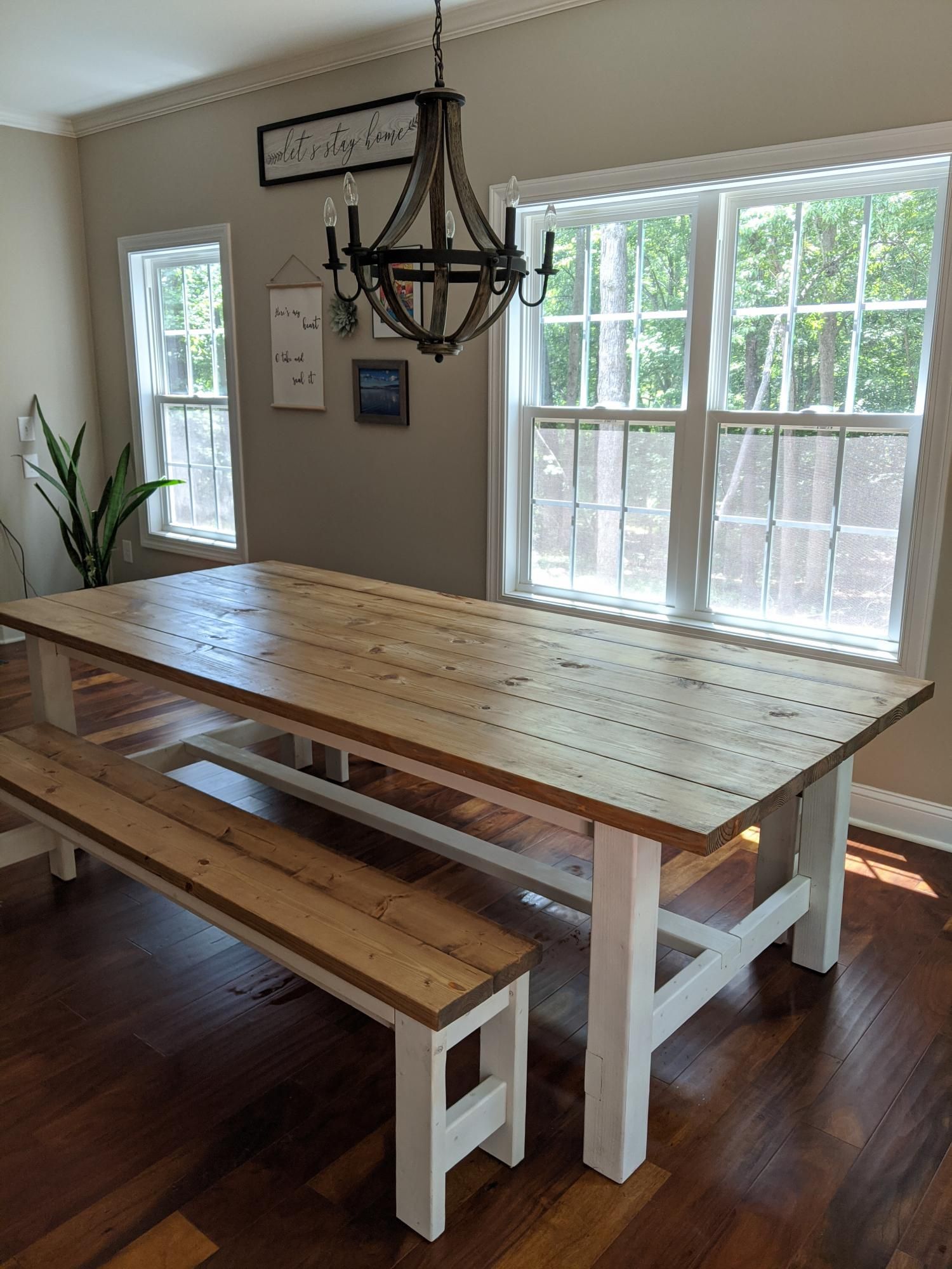 Rustic Charm: Gathering Around a  Farmhouse Table