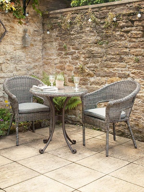 Why Should You Go For The
Garden Bistro Sets?