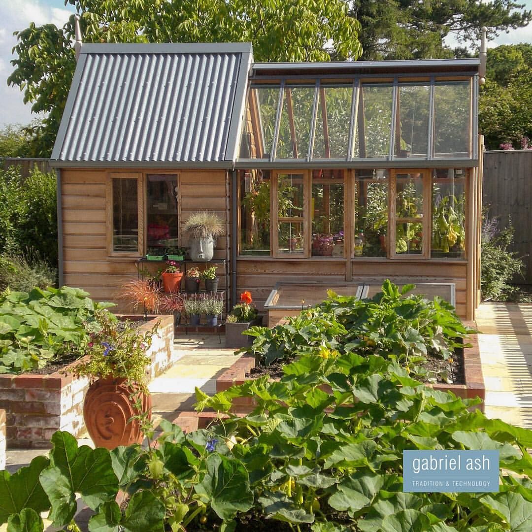 GARDEN SHEDS AND THEIR USES