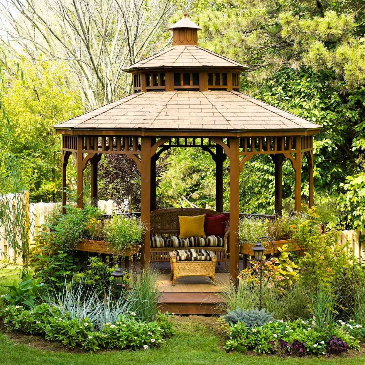 Outdoor gazebo ideas that will
make you fan of Gazebo