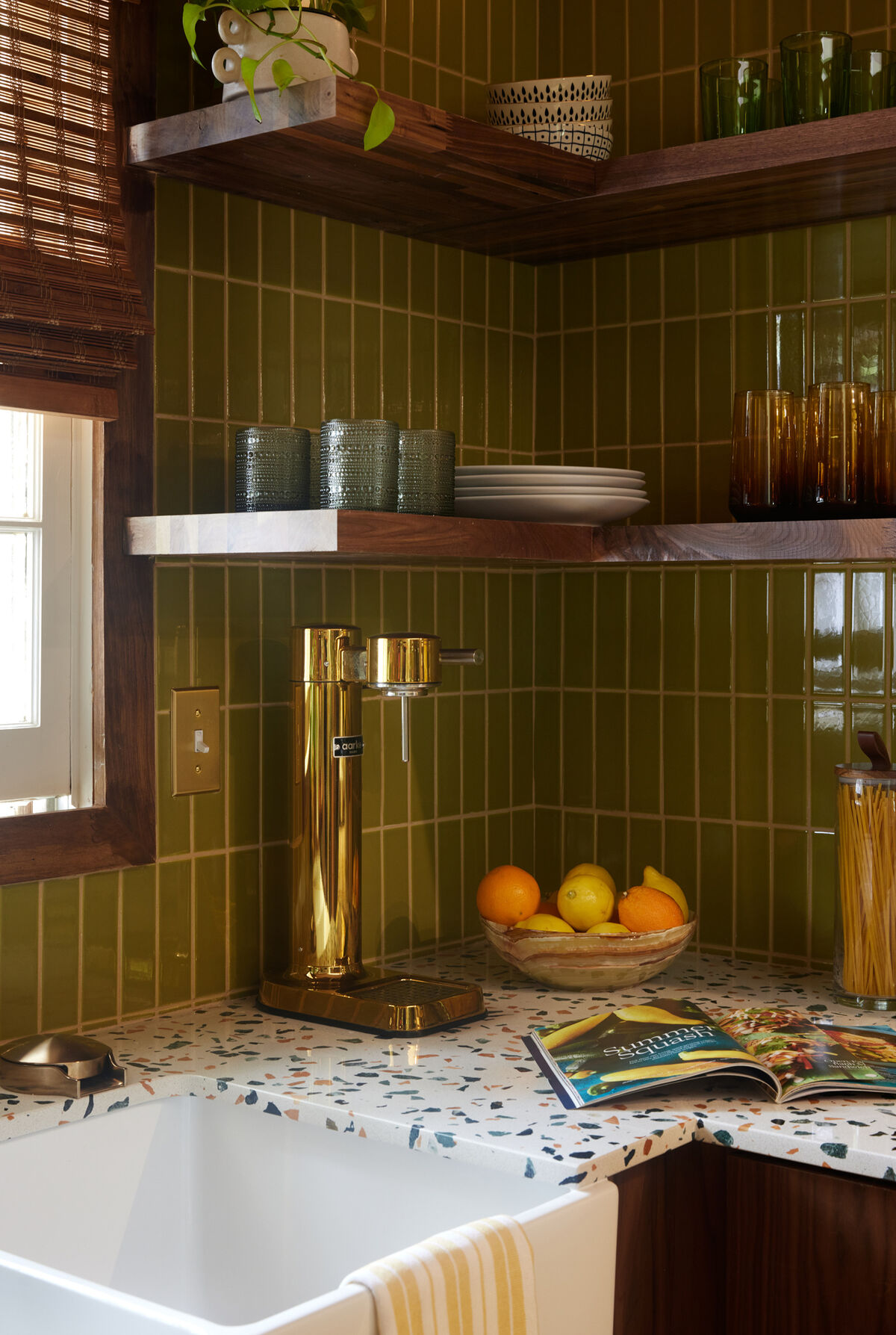 Decorate your kitchen with
Attractive Kitchen backsplash tile