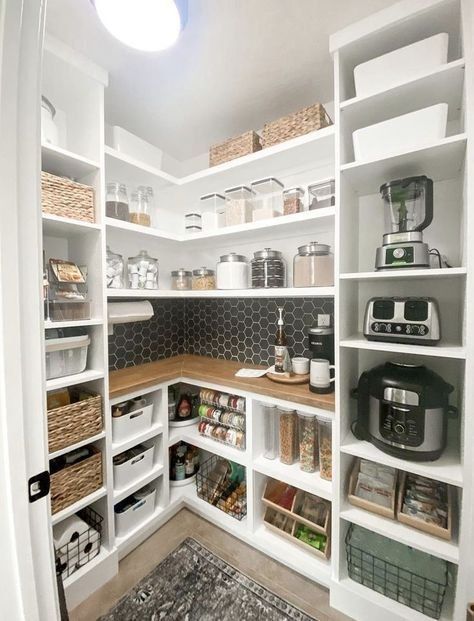 Kitchen Pantry: Best Item For
Your Kitchen