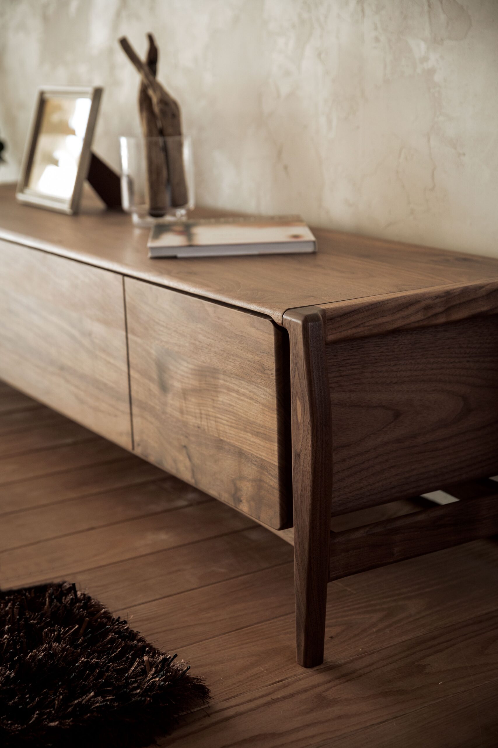 Embracing Timeless Elegance: The Enduring Allure of Oak Furniture