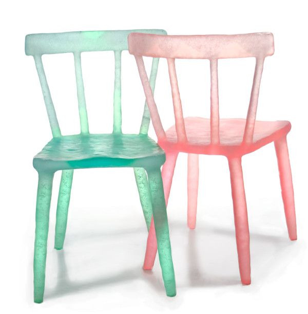 Factors to consider when
making purchase of plastic furniture