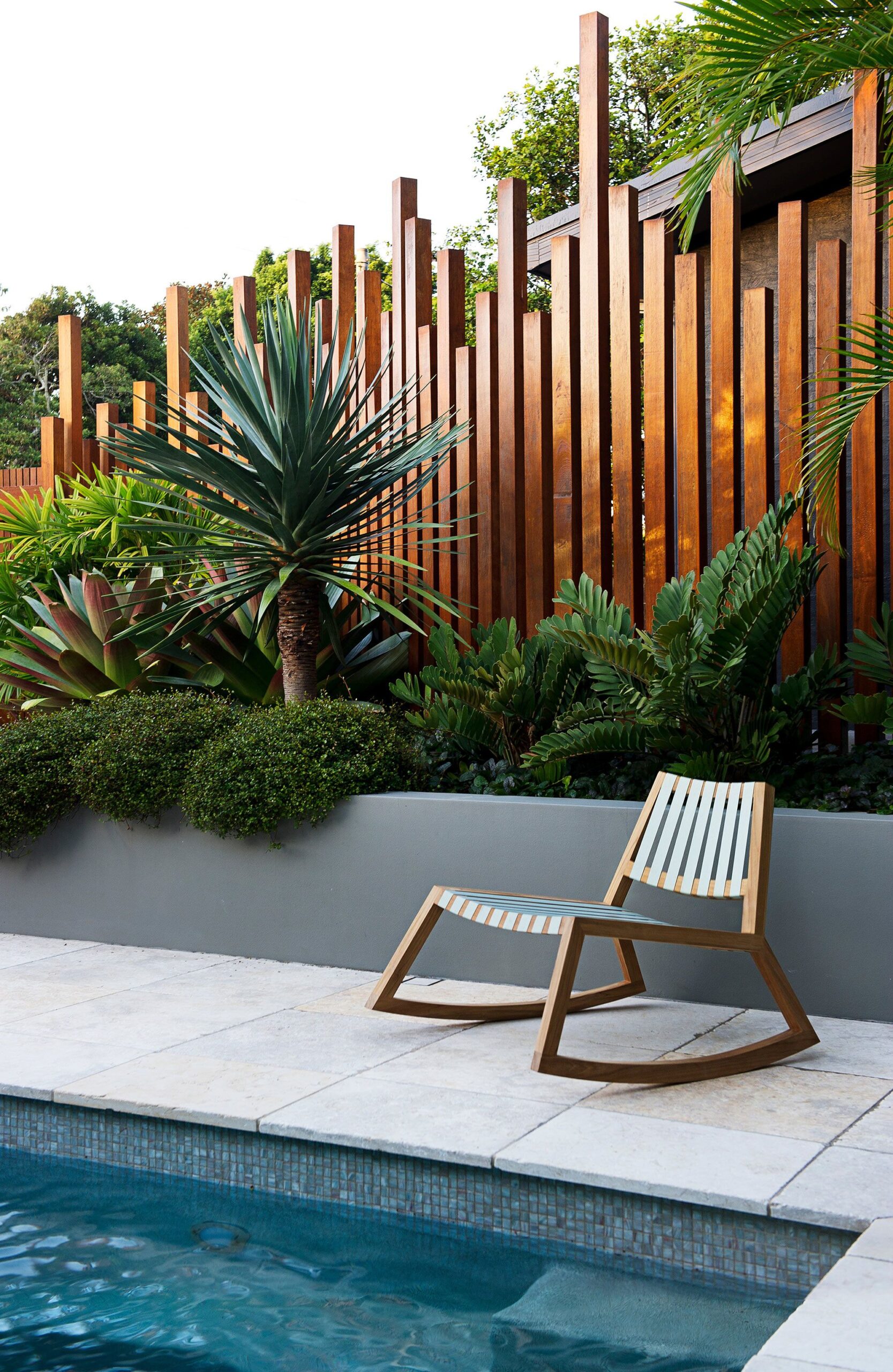 Types of pool fences