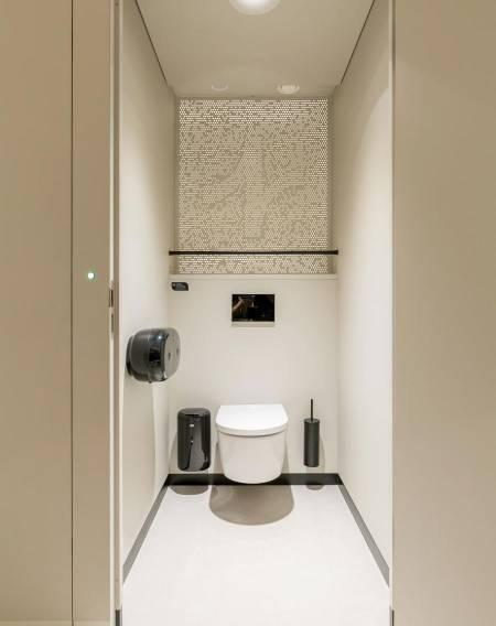 IMPRESSIVE DESIGNS OF ROCA
BATHROOMS