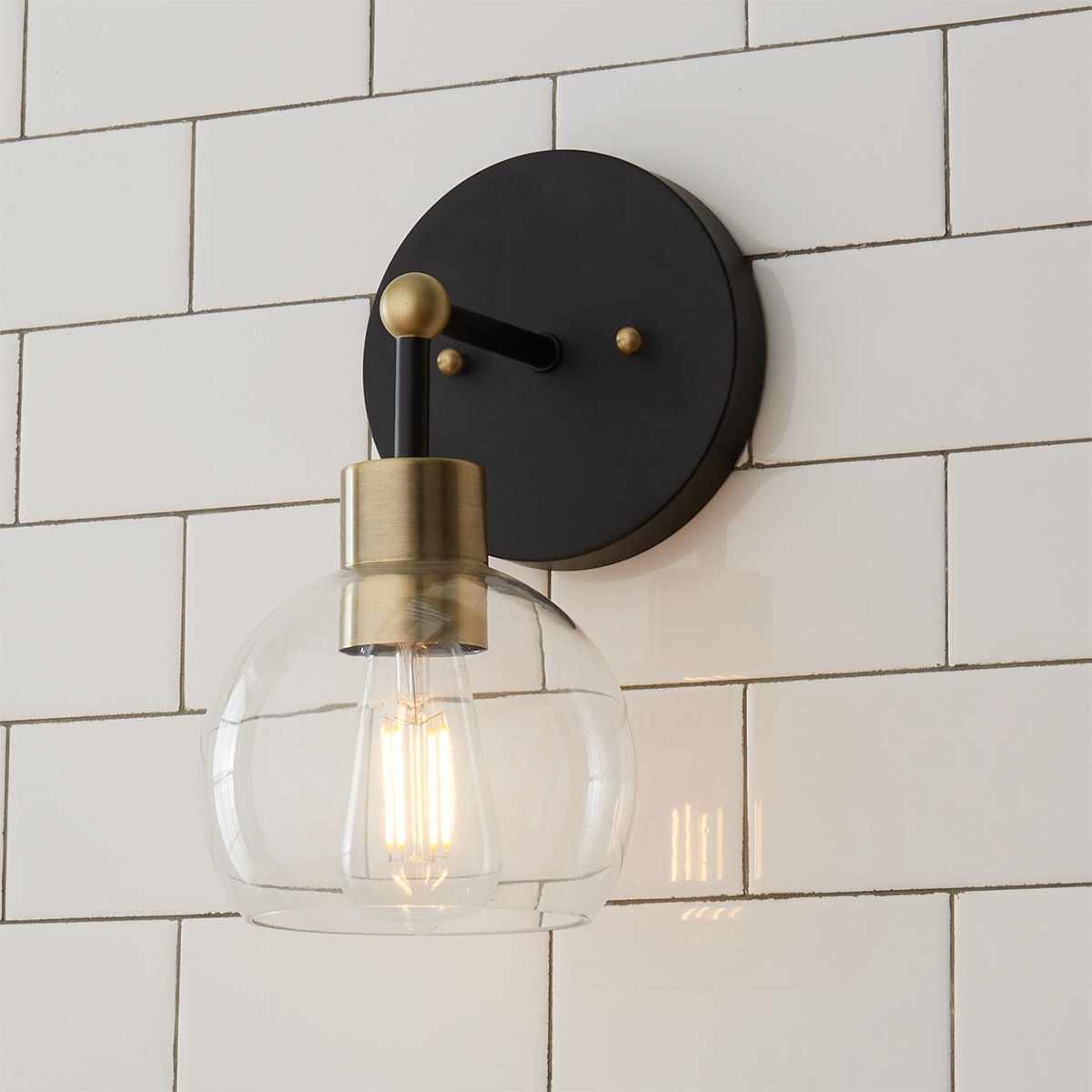 Bathroom Lighting Fixtures