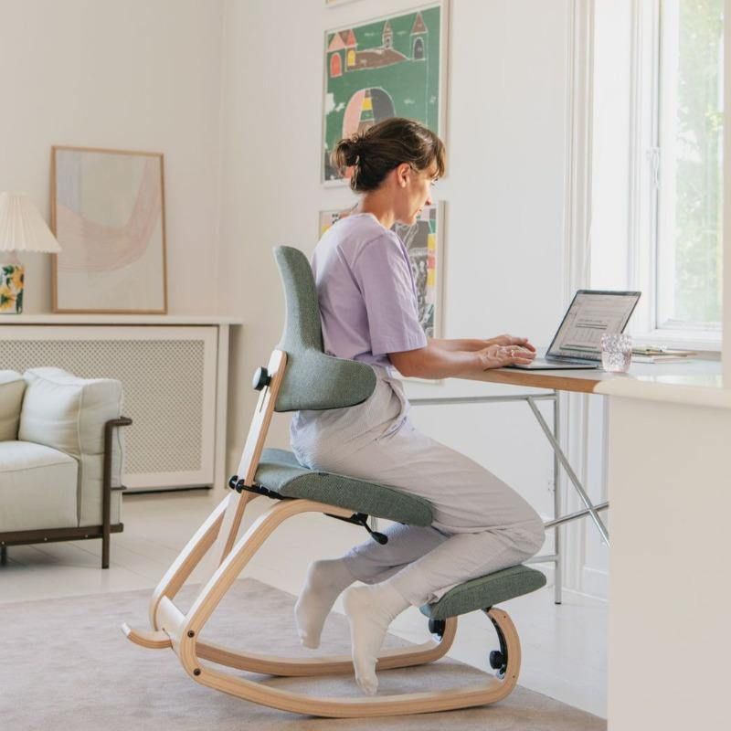 Exploring the Benefits of the Kneeling Chair