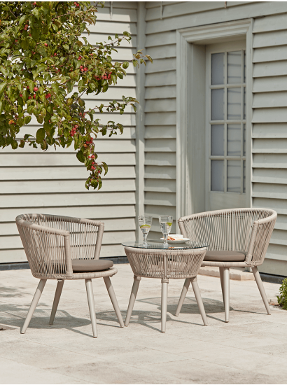 How to Make Bistro Set
Comfortable and Beautiful