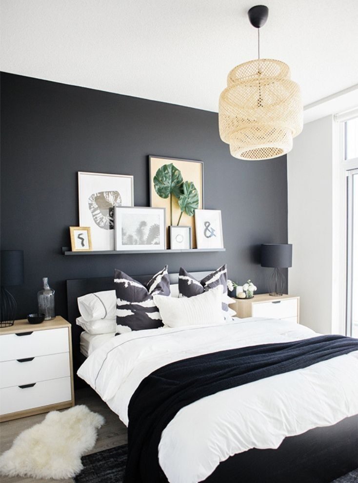 Black and white bedroom – An  Option So Classy and Decent