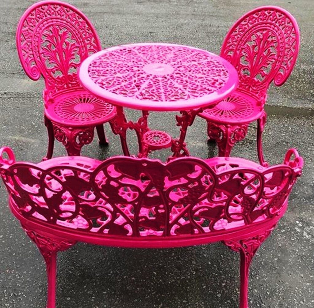 1699749489_cast-aluminum-patio-furniture.jpg