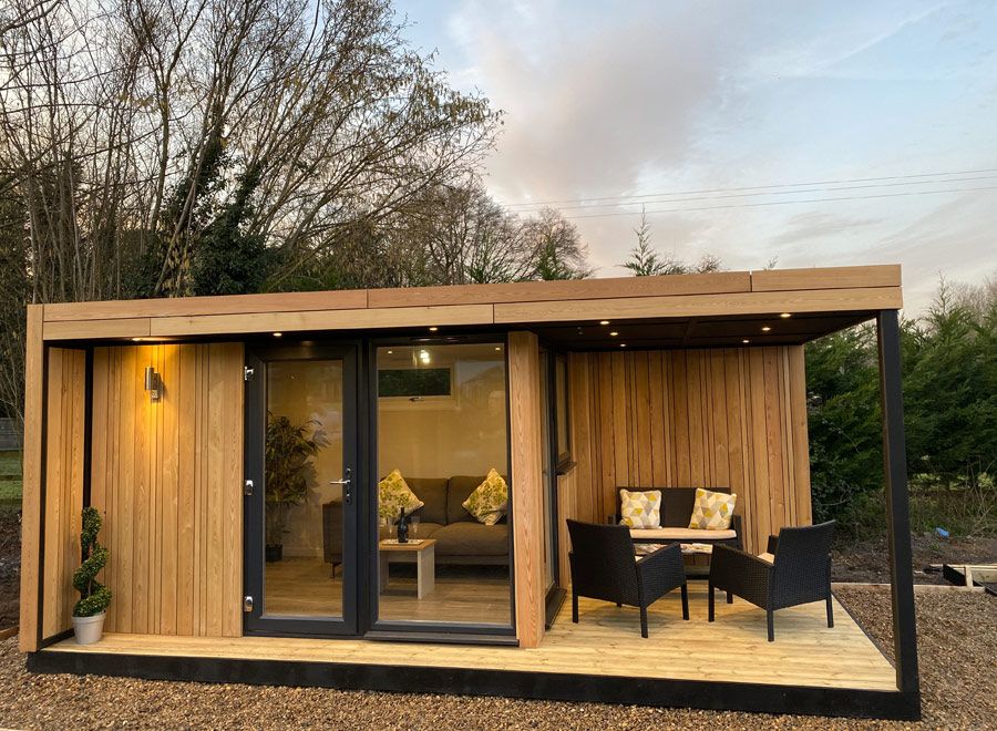 Make your Contemporary Garden
Rooms Beautiful