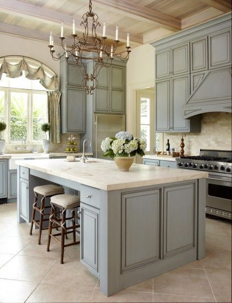 Lovely French country kitchen design