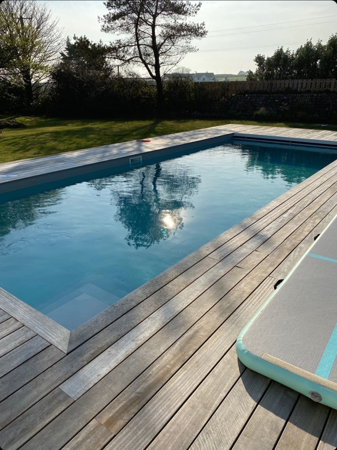 Why you should opt for
Hardwood Decking