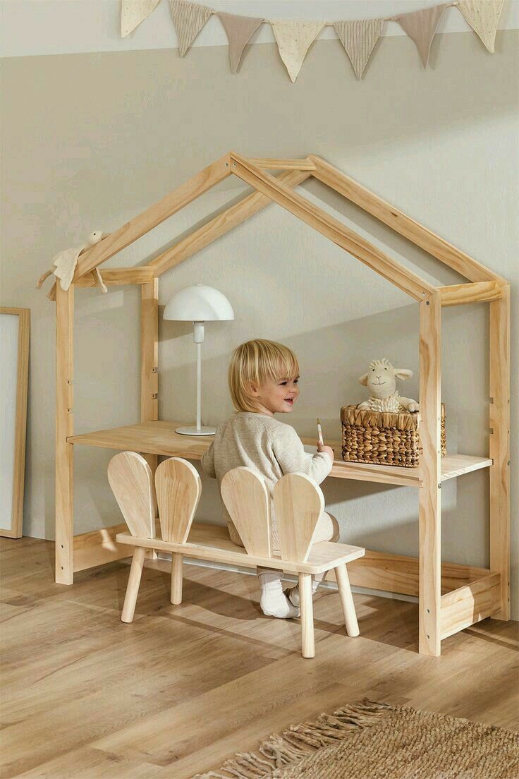 Little Cute Kids Desks for
Your Child