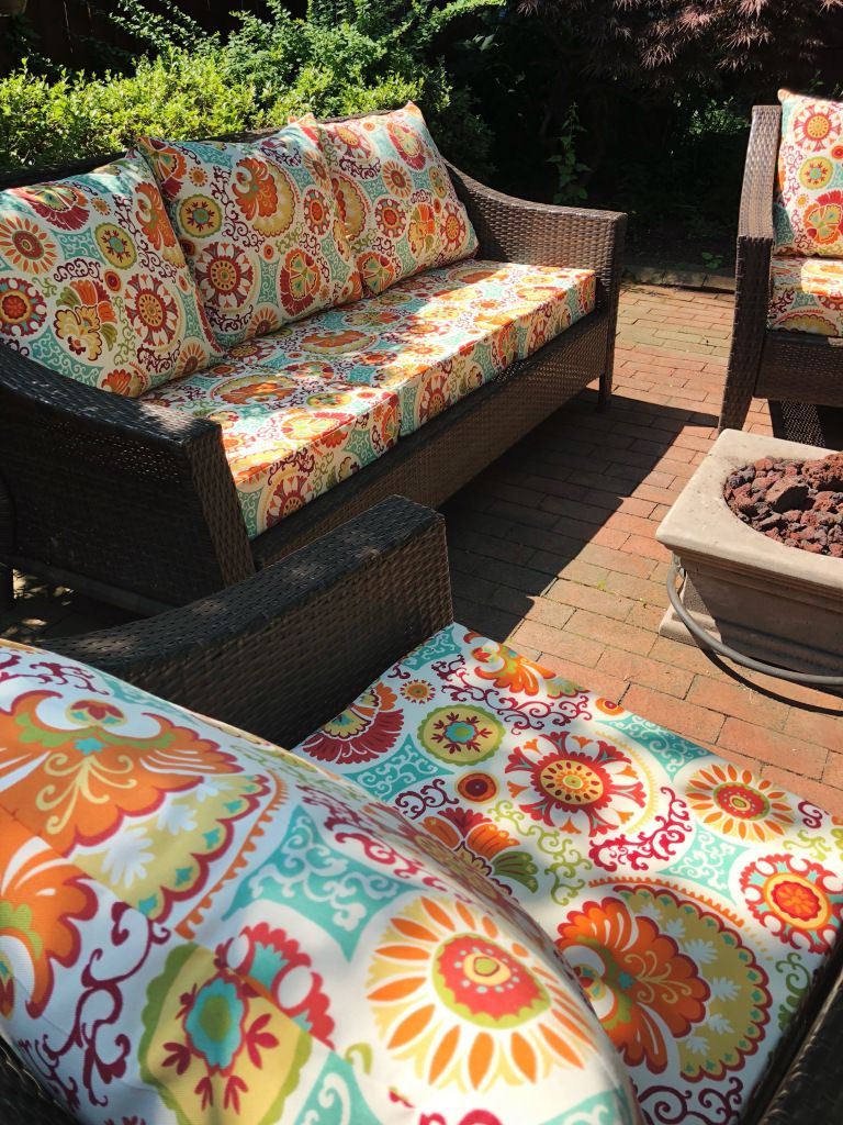 Comfortable Cushions: Adding Softness
with Outdoor Furniture Cushions