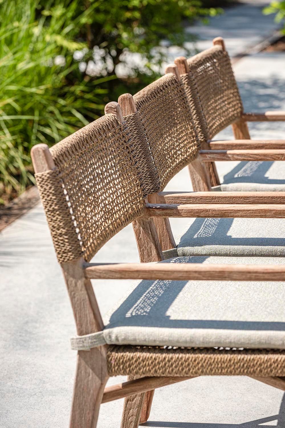 Perfect Outdoor Wicker Furniture