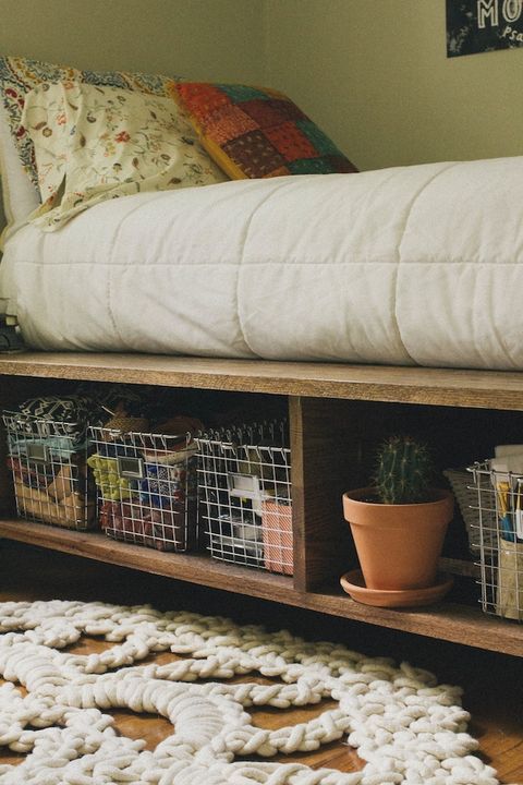 A Good Storage Bed for Your
Tidy and Neat Bedroom