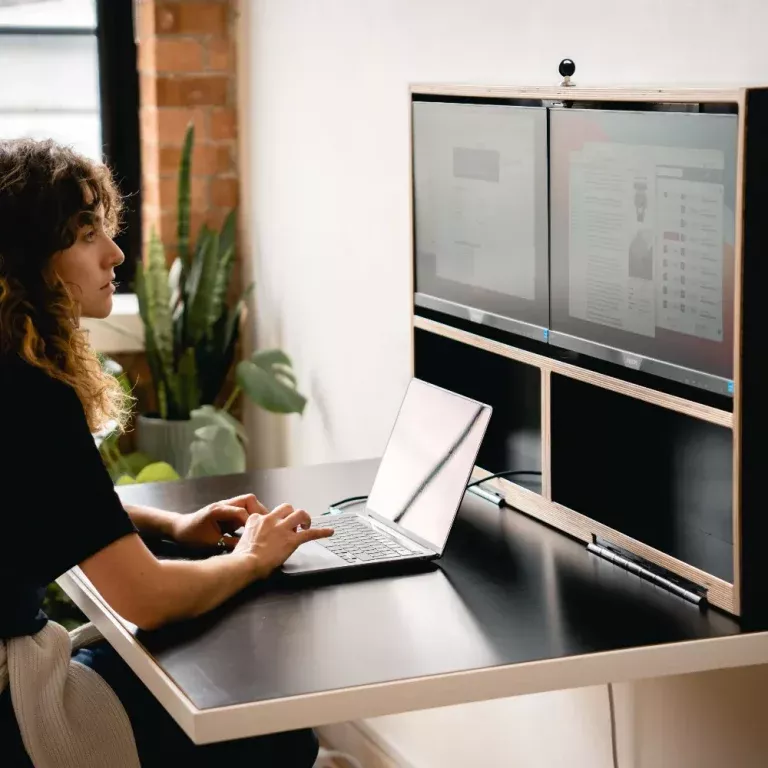 Maximizing Space with Wall Desks: A Stylish Solution for Compact Living