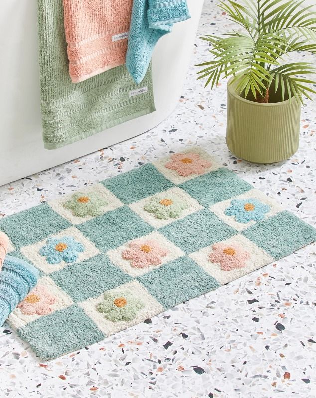 Gain A Bit Of Knowledge About  The Bath Rugs