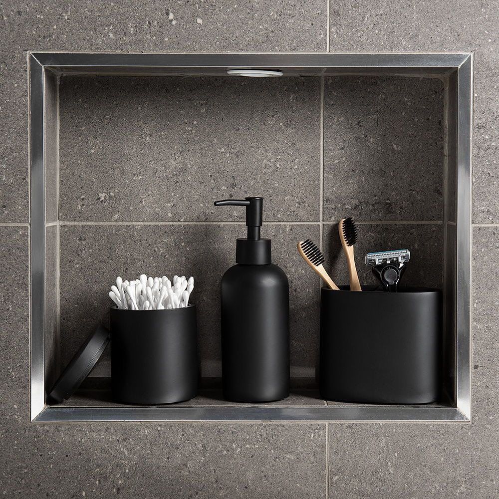 Remodelling Your bathroom with
a Classy Bathroom Accessories Set