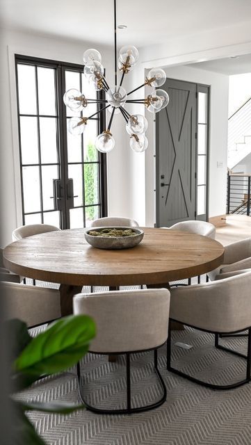 How You Can Choose the Best
Formal Dining Room Sets