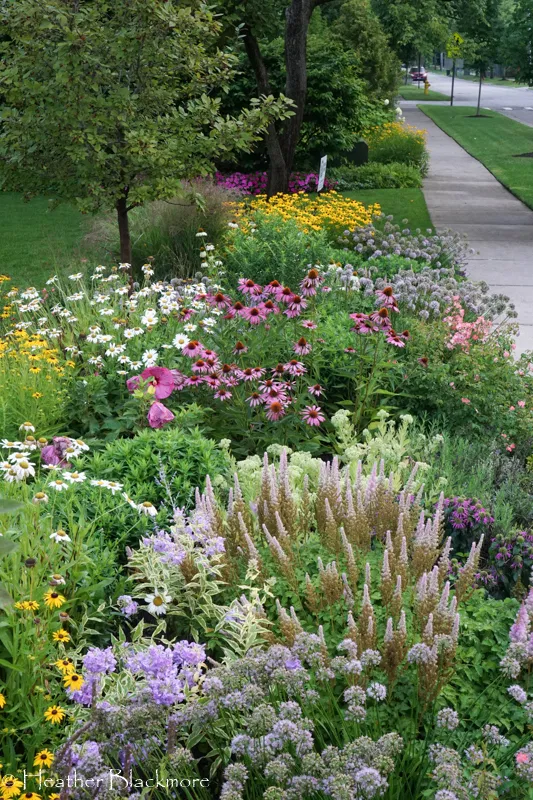 How To Design Front Yard Landscape Ideas