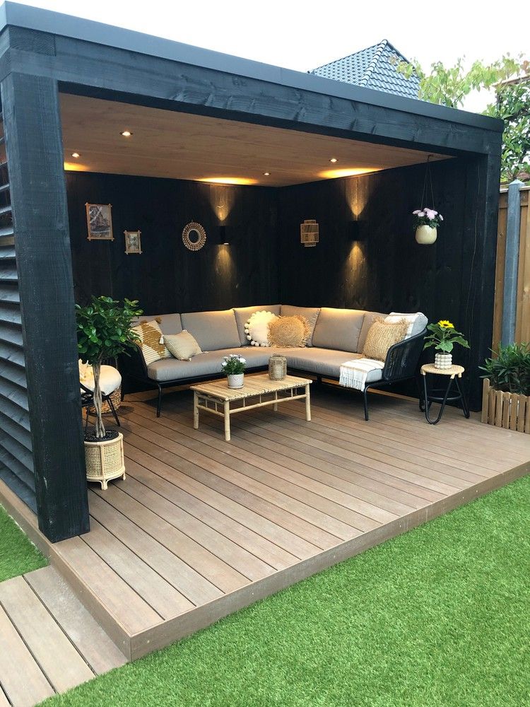 Garden Decking Ideas and How
to Maintain Them