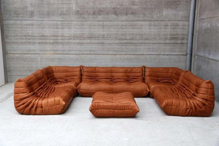 Style your living room a with
a top grain leather sofa