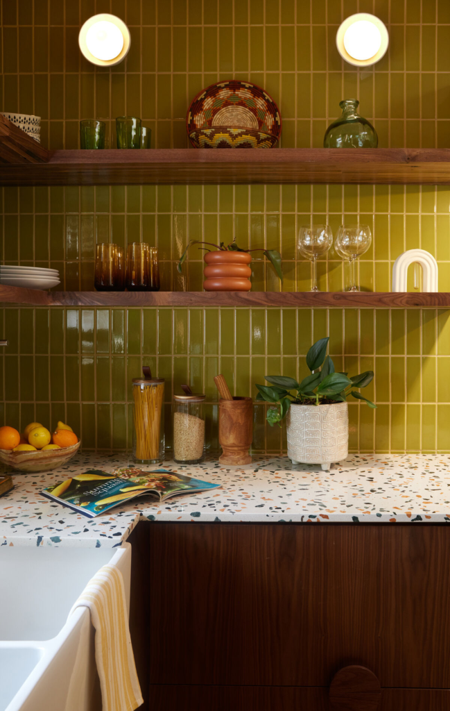 1699759389_Kitchen-Backsplash.png