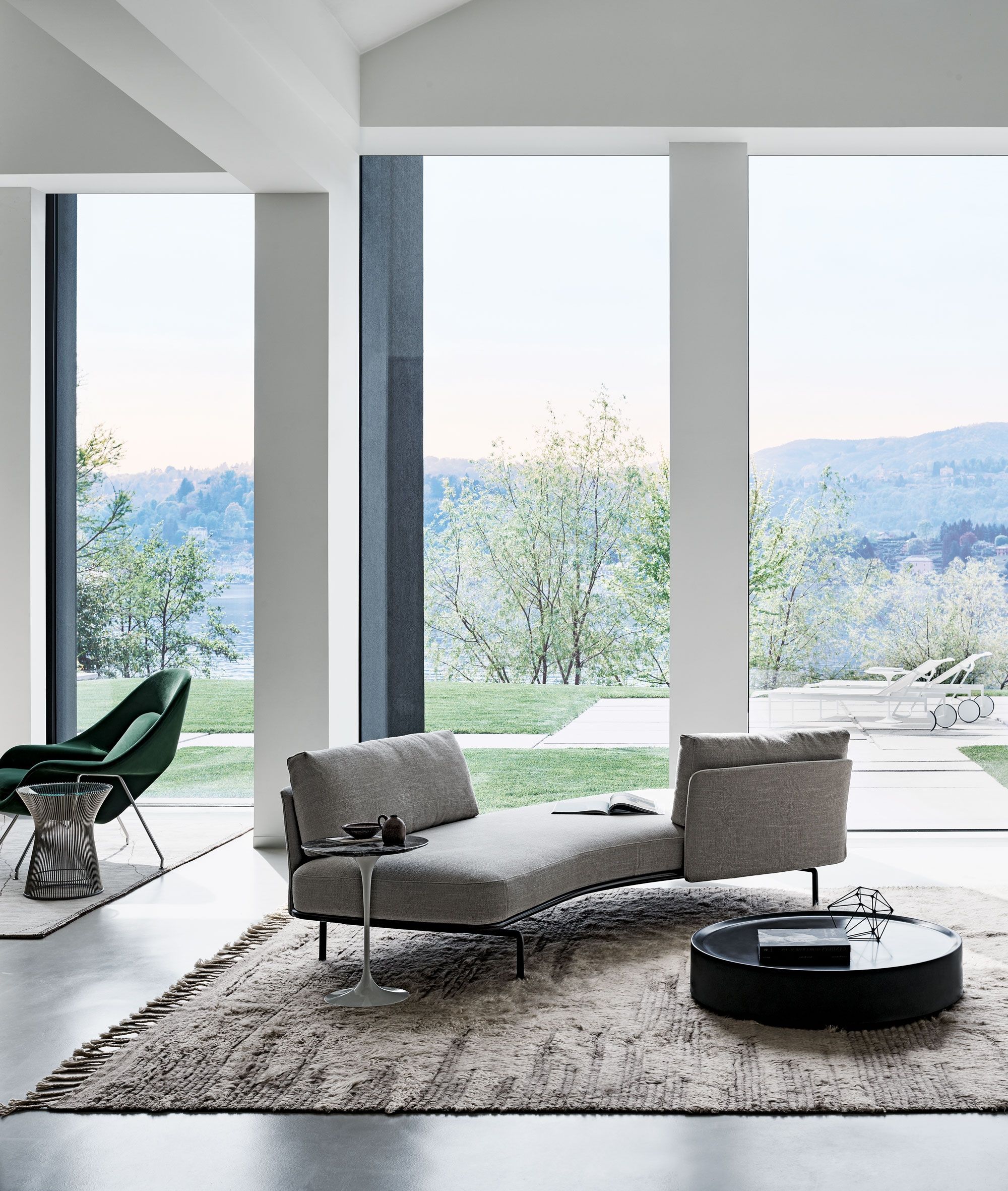 Lovely Florence Knoll Sofa Collections