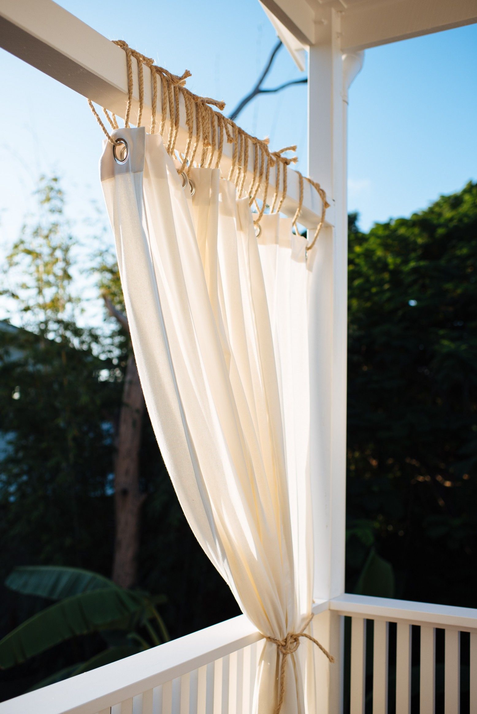 How to Select Outdoor Curtains
that Make a Difference