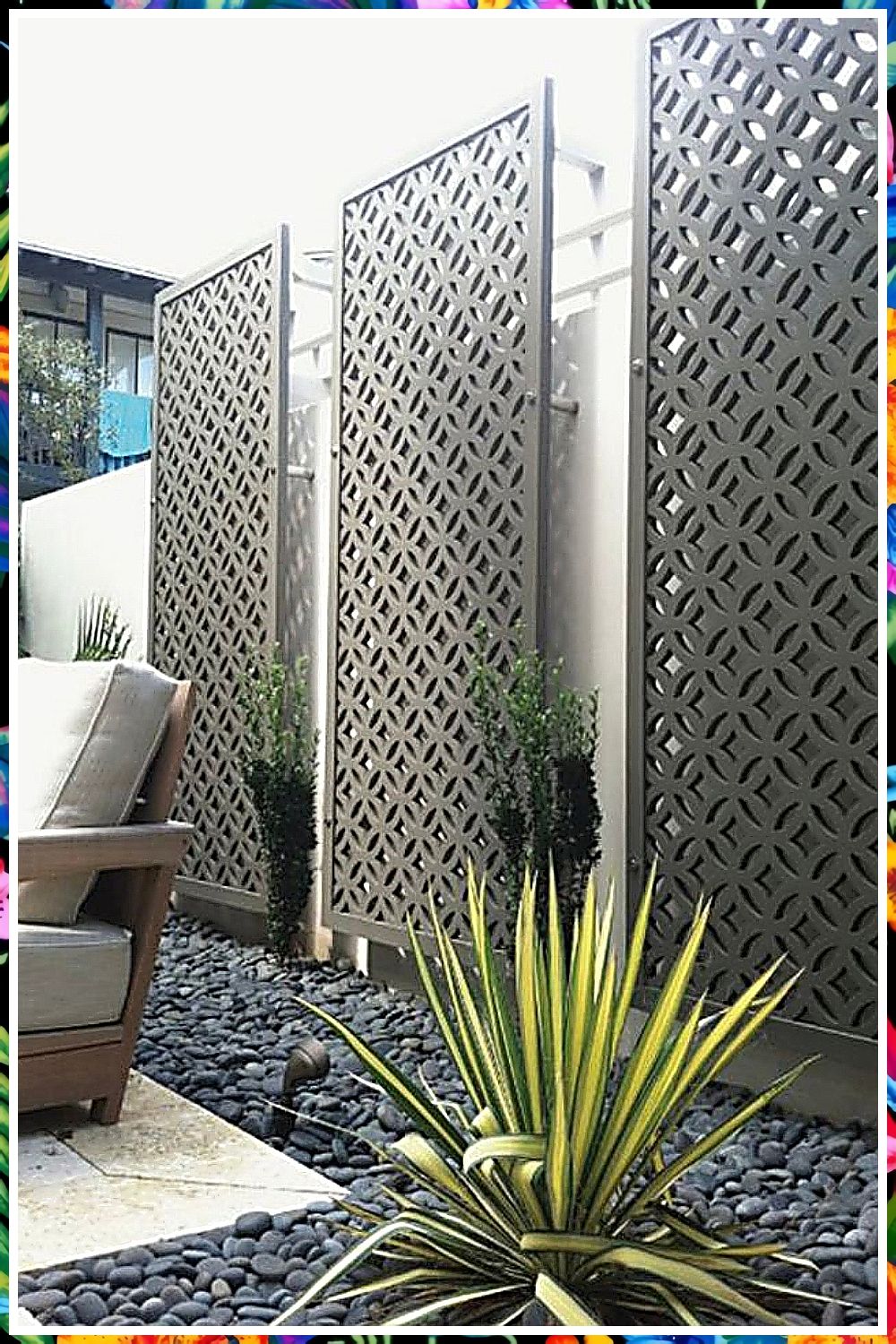 Install Outdoor Screens and
Enjoy Privacy