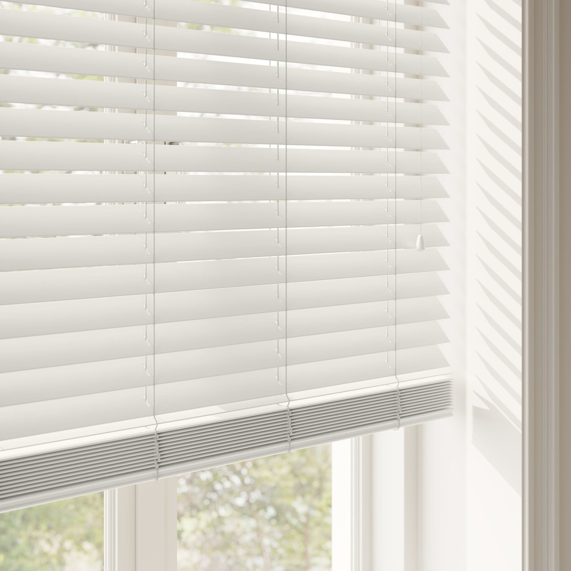 Get White venetian blinds of
Quality