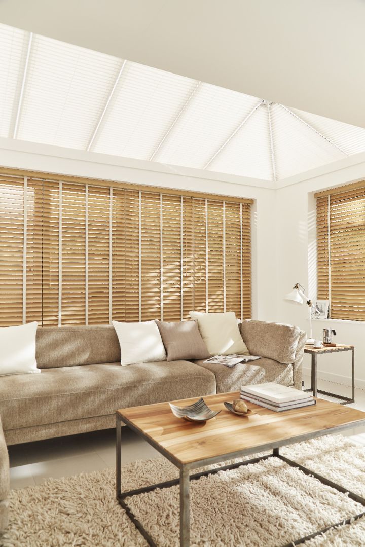 Interior design ideas using
wooden blinds