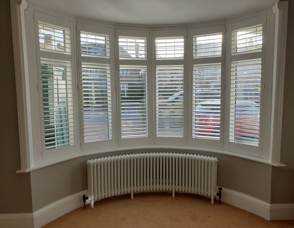 Making your Bay Window with
Bay Window Blinds