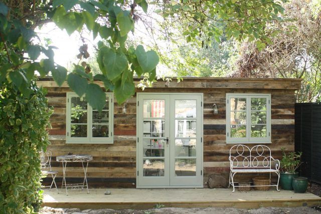 Why every modern garden should
have garden studios