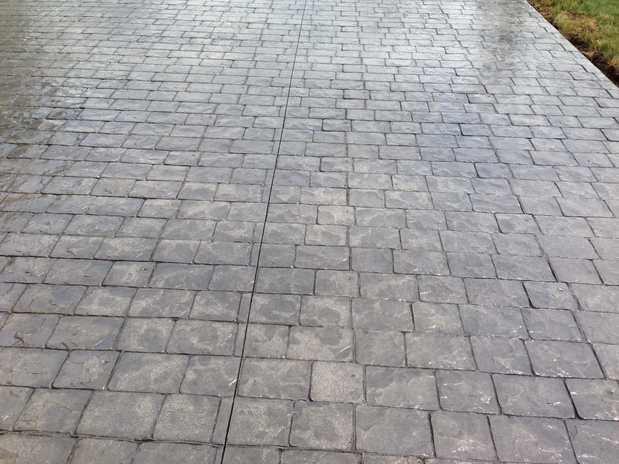 ... london cobblestone patio in stamped concrete. ... ADOQBXM