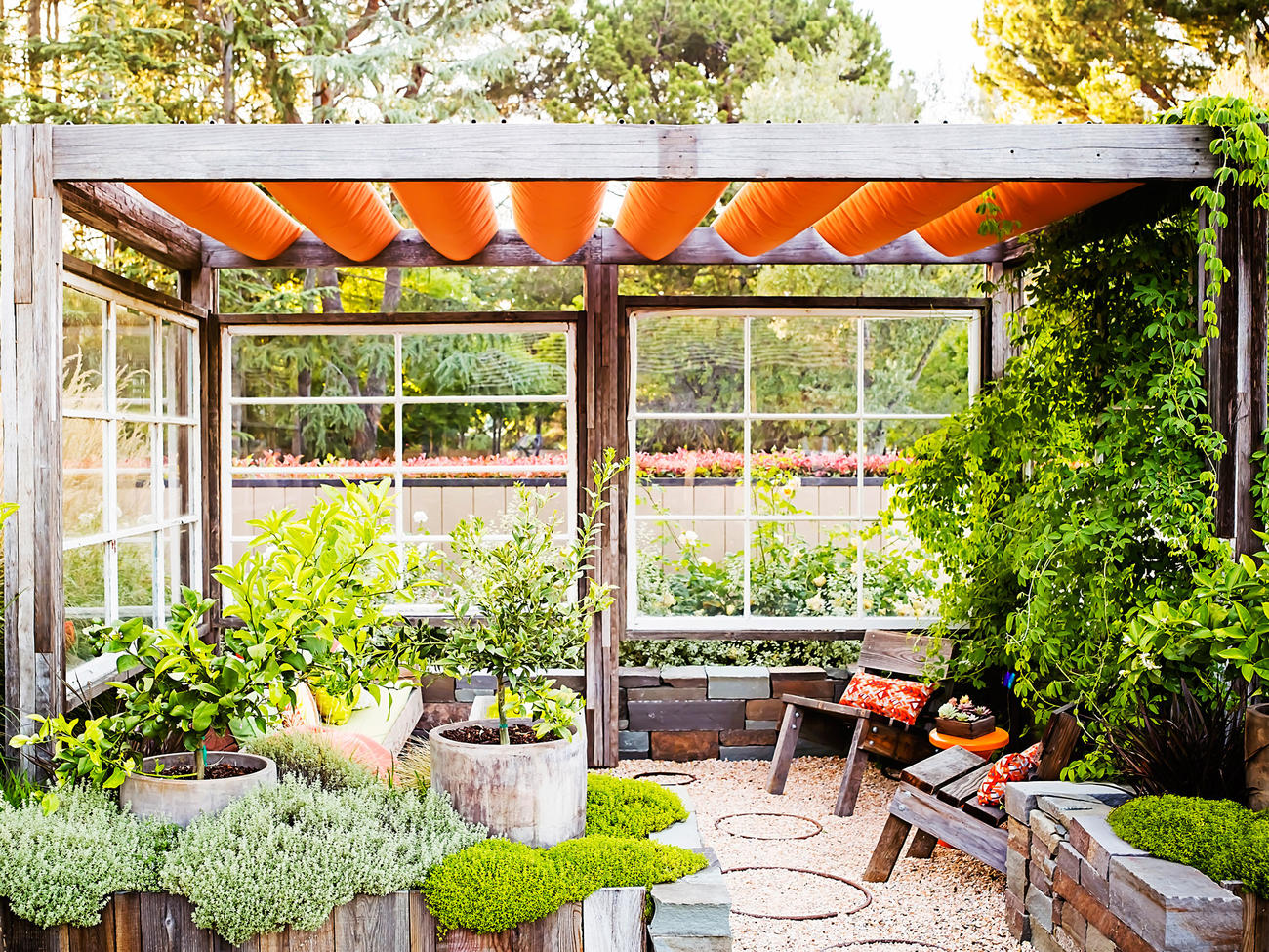 18 favorite outdoor rooms CUIZJCG