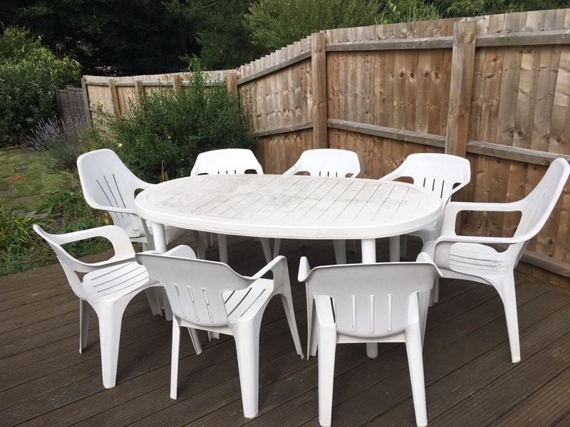 8 seat white plastic garden table chair set in ipswich SUHACJG