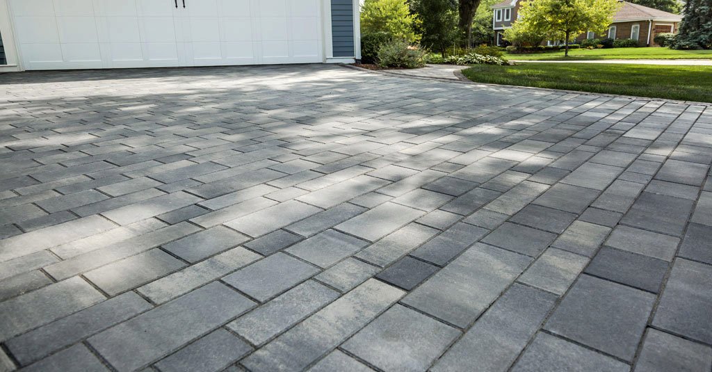 advantages of concrete pavers for your howell, lansing, ann arbor driveway KFOLZPV