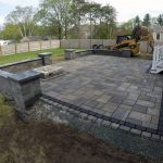 awesome paver patio ideas for backyard KLXJPCK