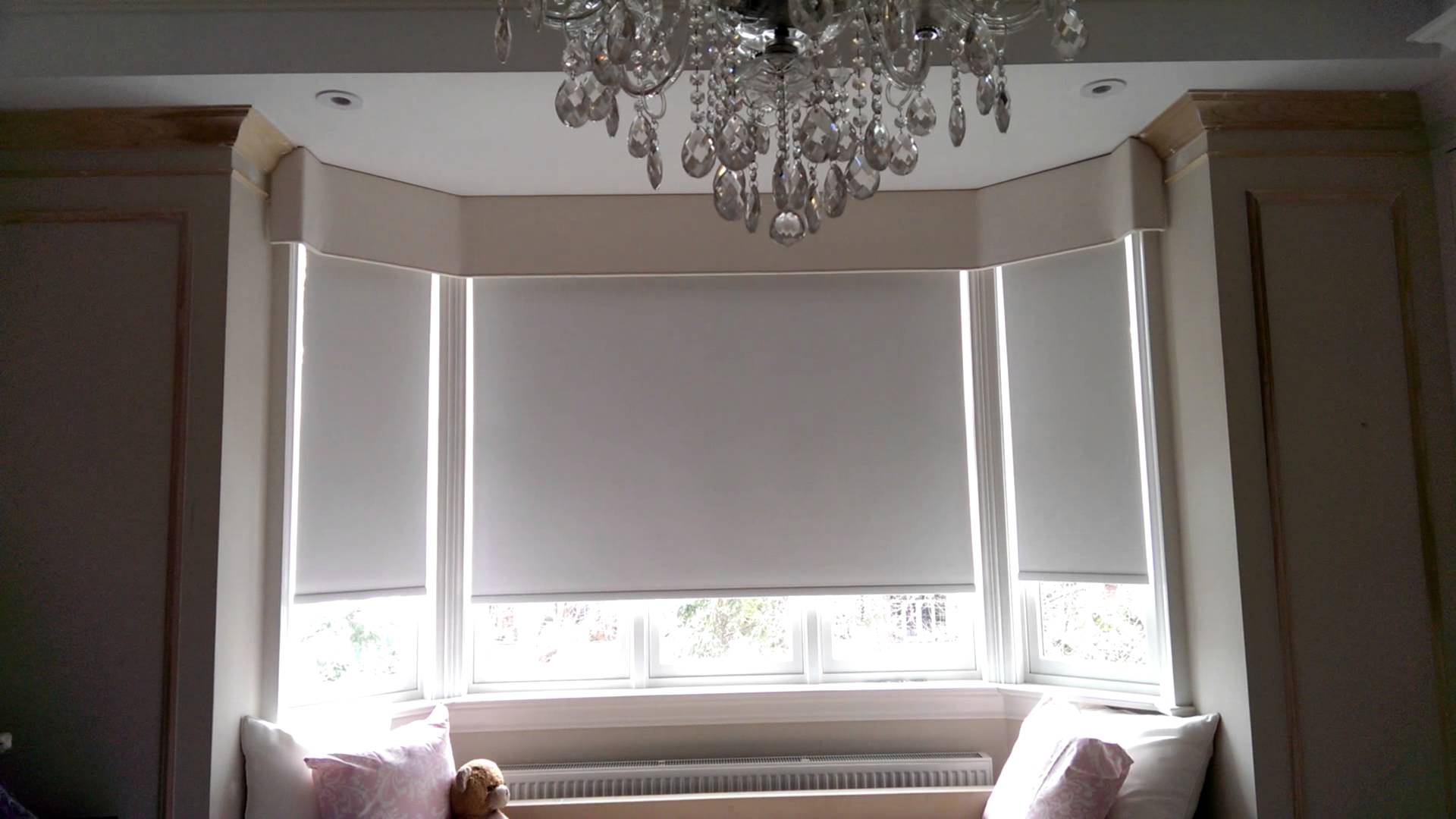 bay window blinds blackout blinds on a bay window UXHPFZE