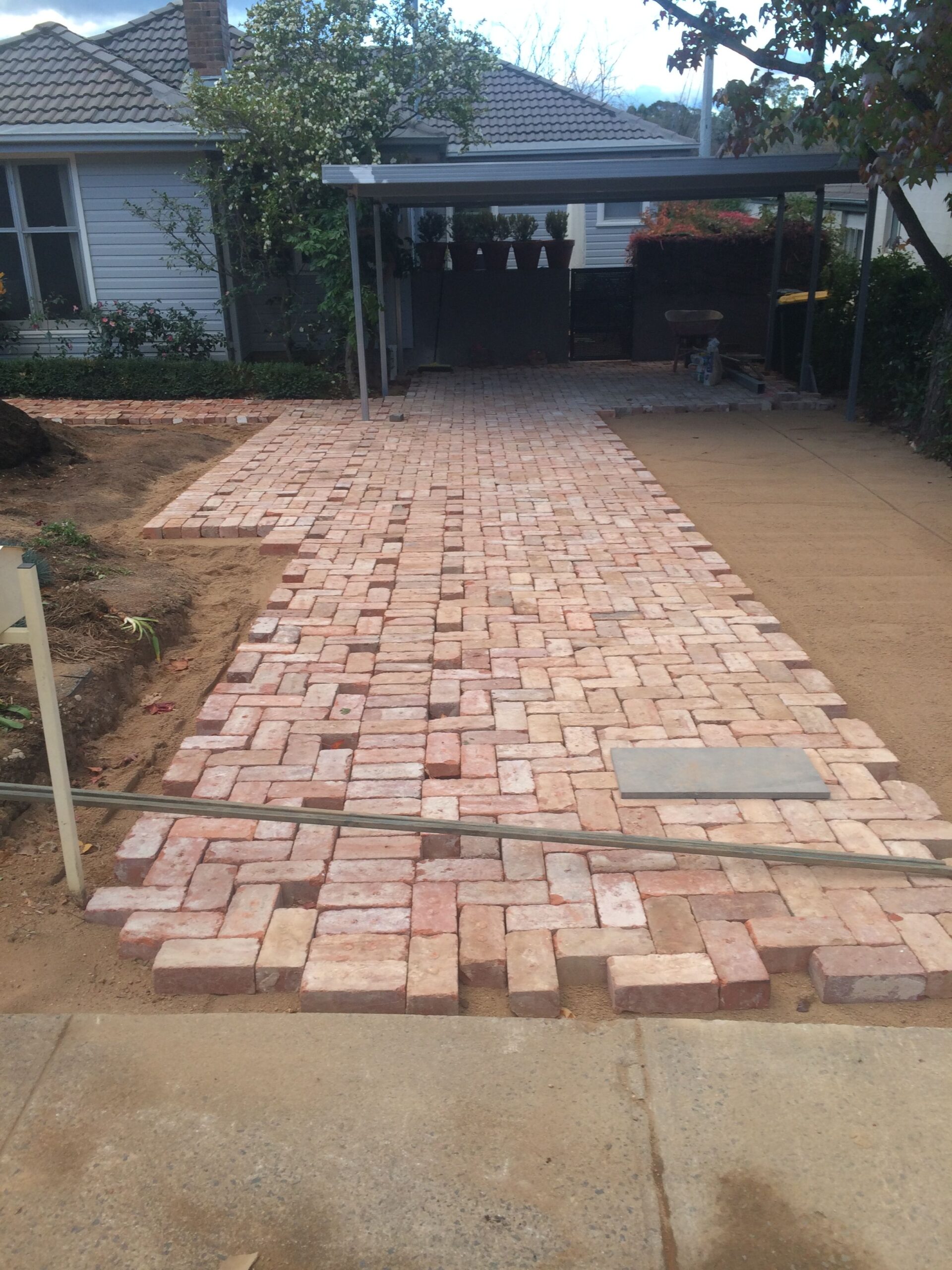 brick driveway driveway paving using old canberra red bricks. DAFRQKL