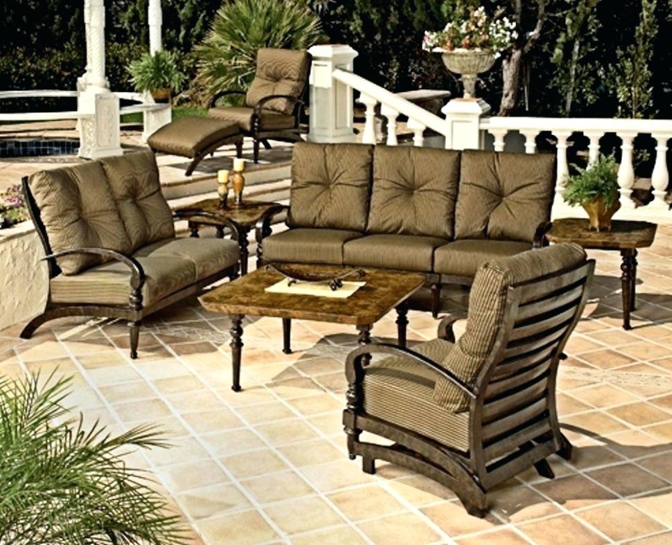 How to get clearance patio
furniture sets